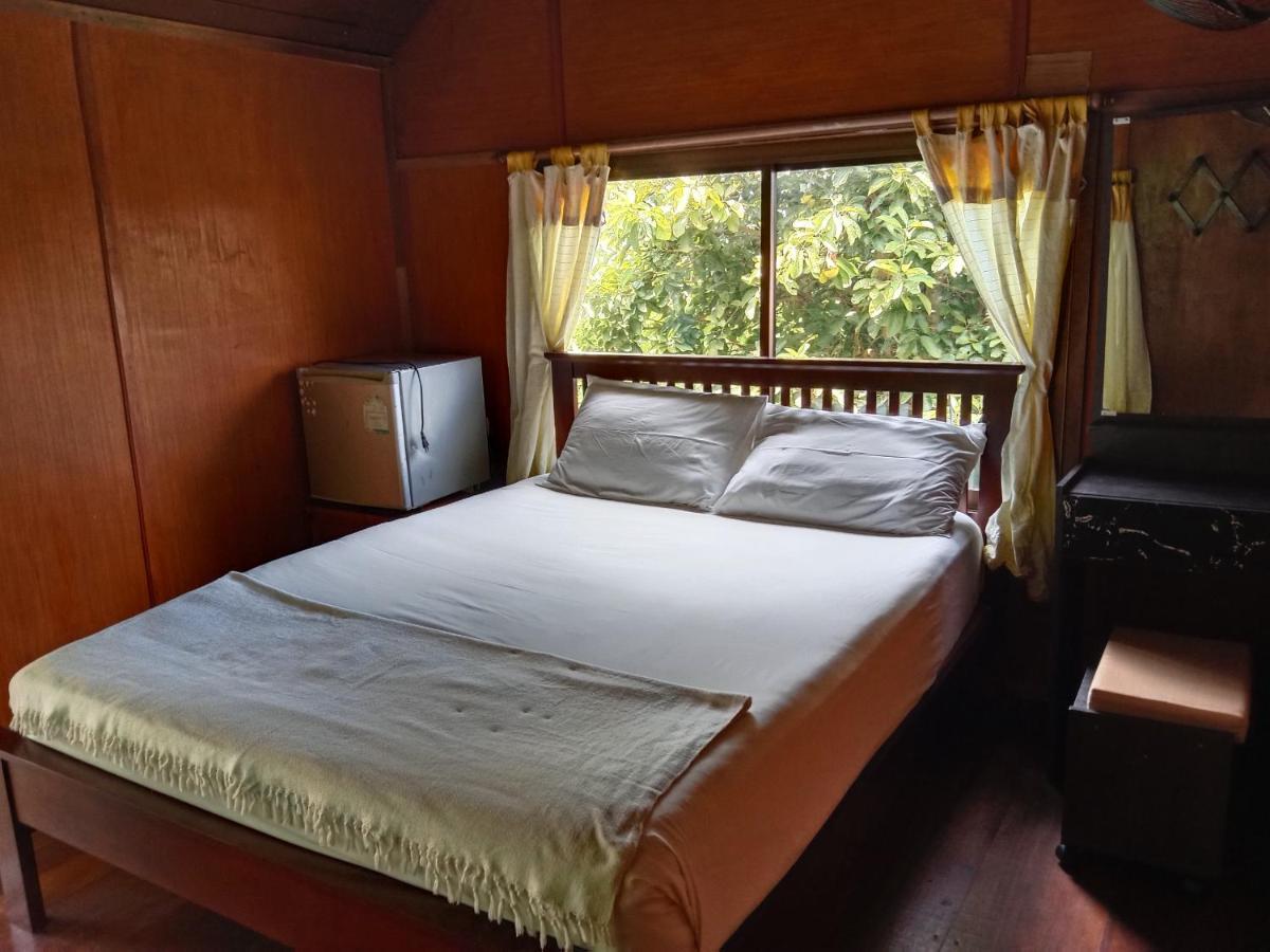 Tree House Bungalows 코타오 외부 사진
